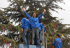 鄭州超前涂料歡迎您！專業(yè)真石漆生產(chǎn)廠家